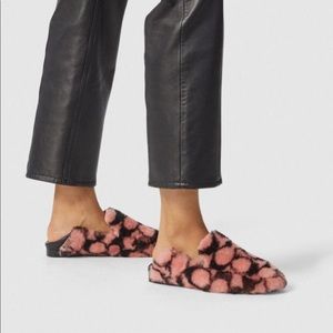 Coach Holly Shearling